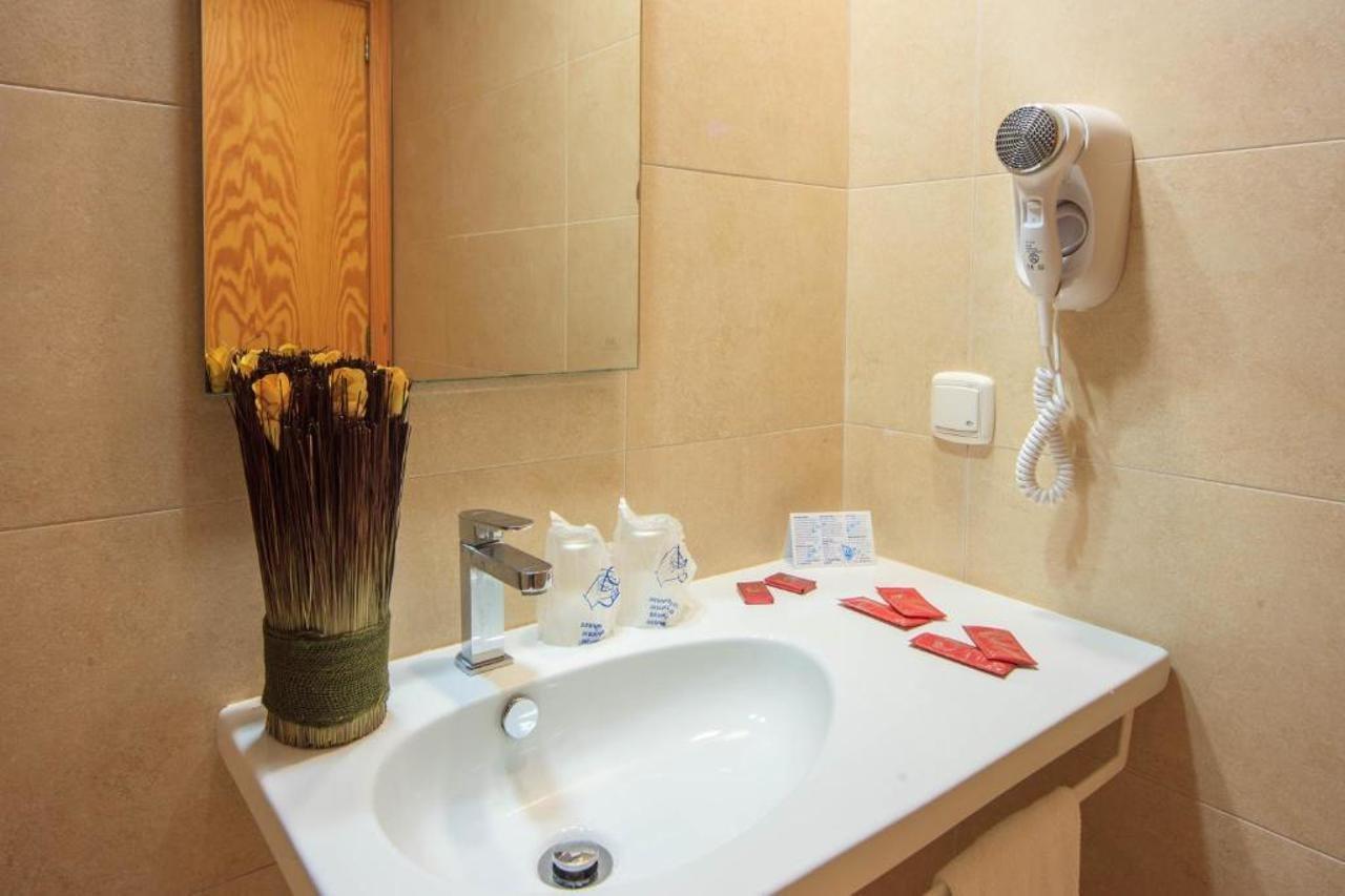 Maracaibo Aparthotel Can Picafort  Exterior photo