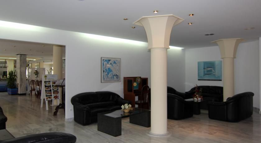 Maracaibo Aparthotel Can Picafort  Exterior photo