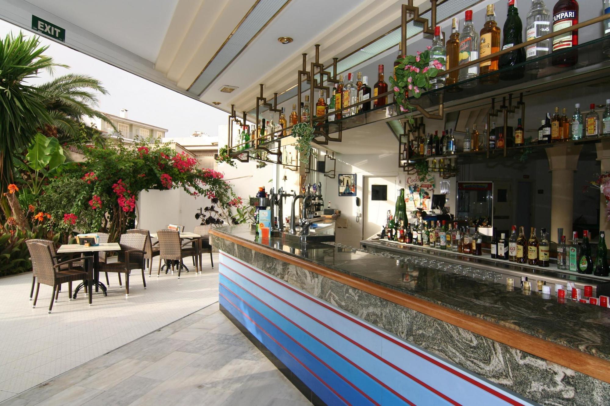 Maracaibo Aparthotel Can Picafort  Exterior photo