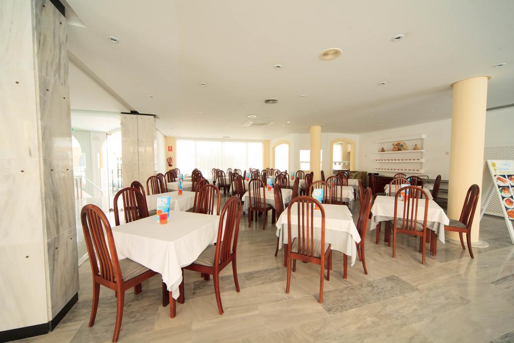 Maracaibo Aparthotel Can Picafort  Exterior photo