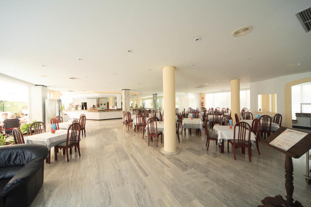 Maracaibo Aparthotel Can Picafort  Exterior photo