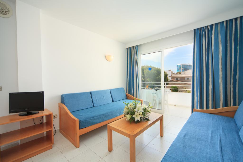 Maracaibo Aparthotel Can Picafort  Exterior photo